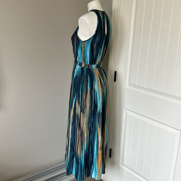 Paper Crown Blue Halter Midi Dress for Wedding Guests - Picture 7 of 16